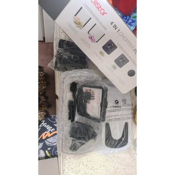 New Vegetable Chopper & Spiralizer, 4-in-1 Food Slicer with Container, White - Picture 12 of 15